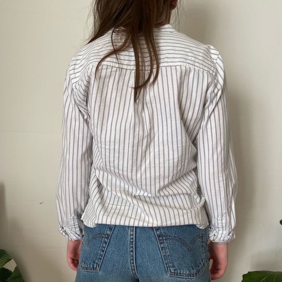 Button Longsleeve - Picture 2 of 2